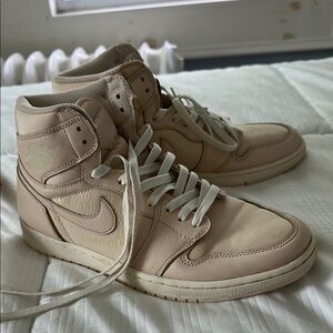 Nike Beige High-Top Sneakers